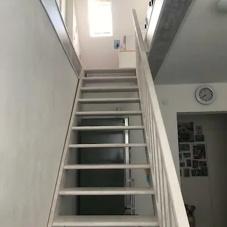 דירה Moderne, Neu Renovierte Maisonette-wohnung Mit Balkon Lüdenscheid